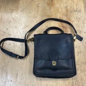 Authentic vintage Coach handbag o6L-5130
